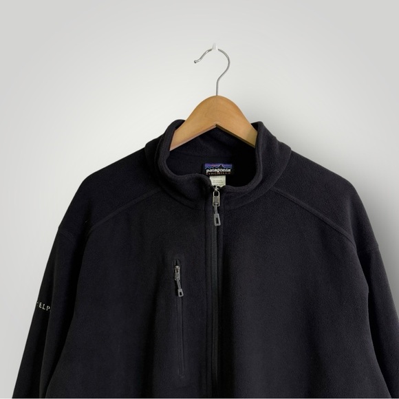 PATAGONIA Micro Synchilla Jacket Sz L Black - Picture 2 of 9